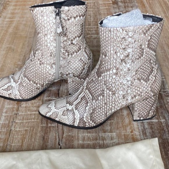 Alexandre Birman Rachel Python Boots on Sale! - Picture 14 of 15